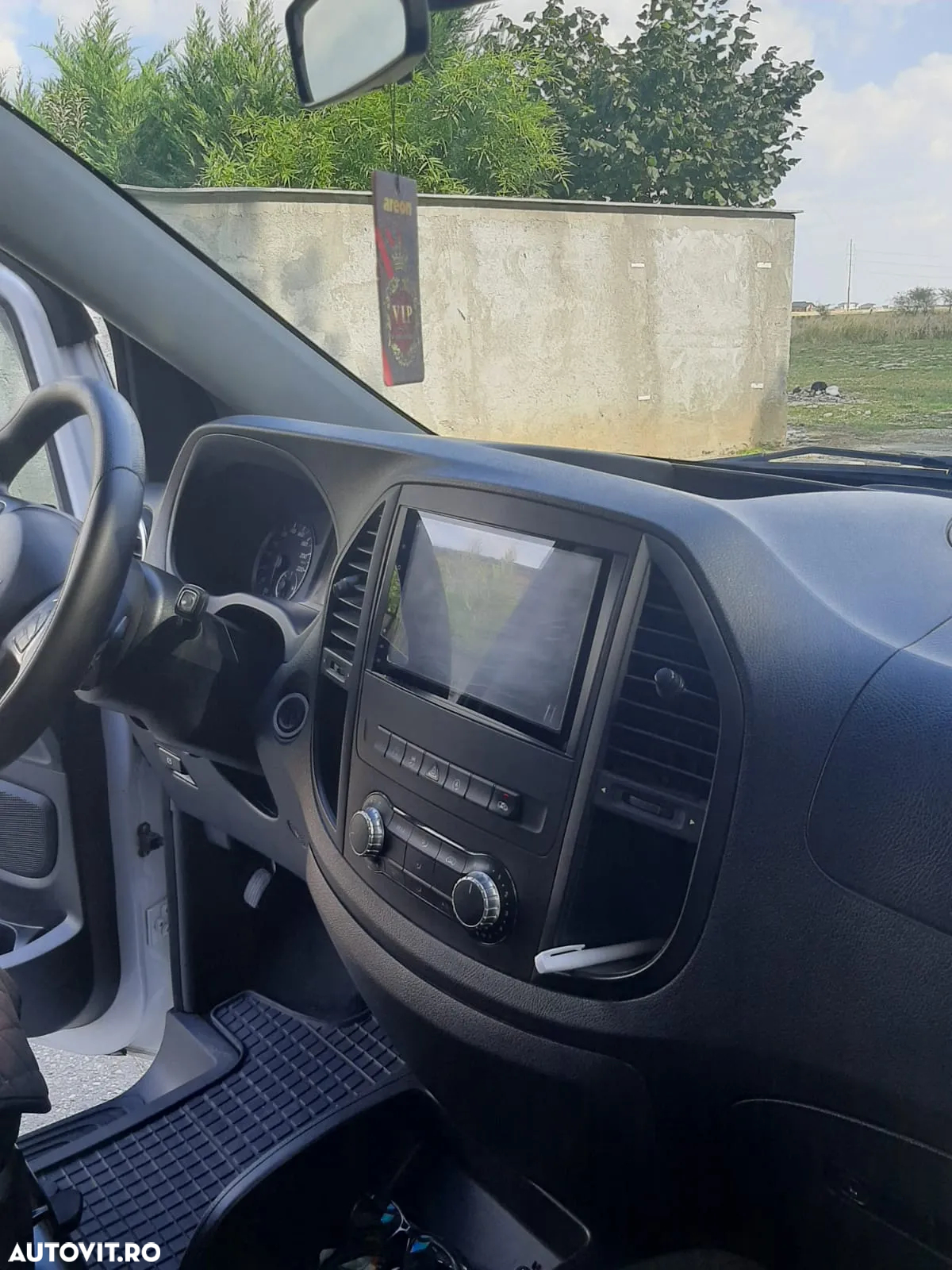 Mercedes-Benz Vito - 15
