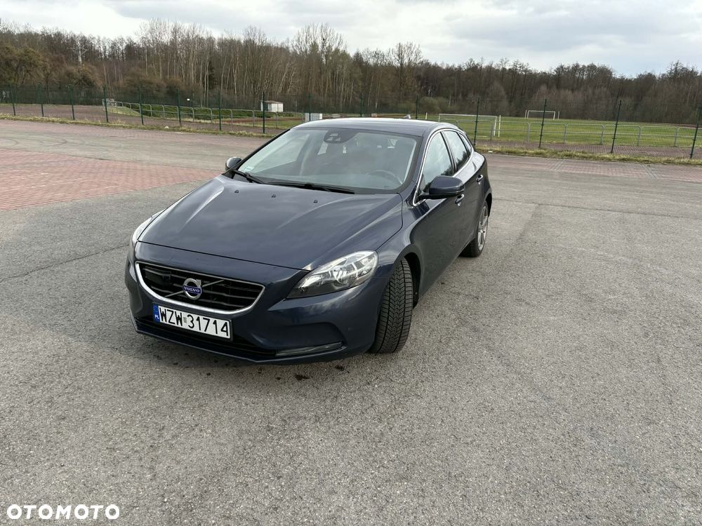 Volvo V40 - 1