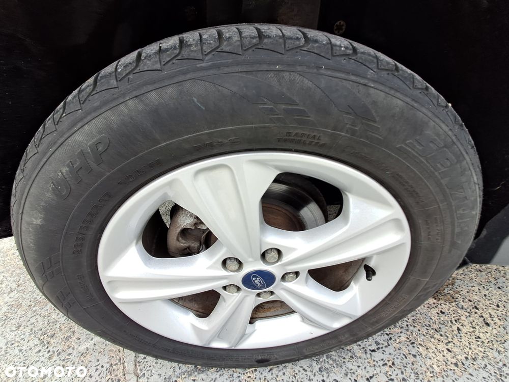 Ford Escape - 32