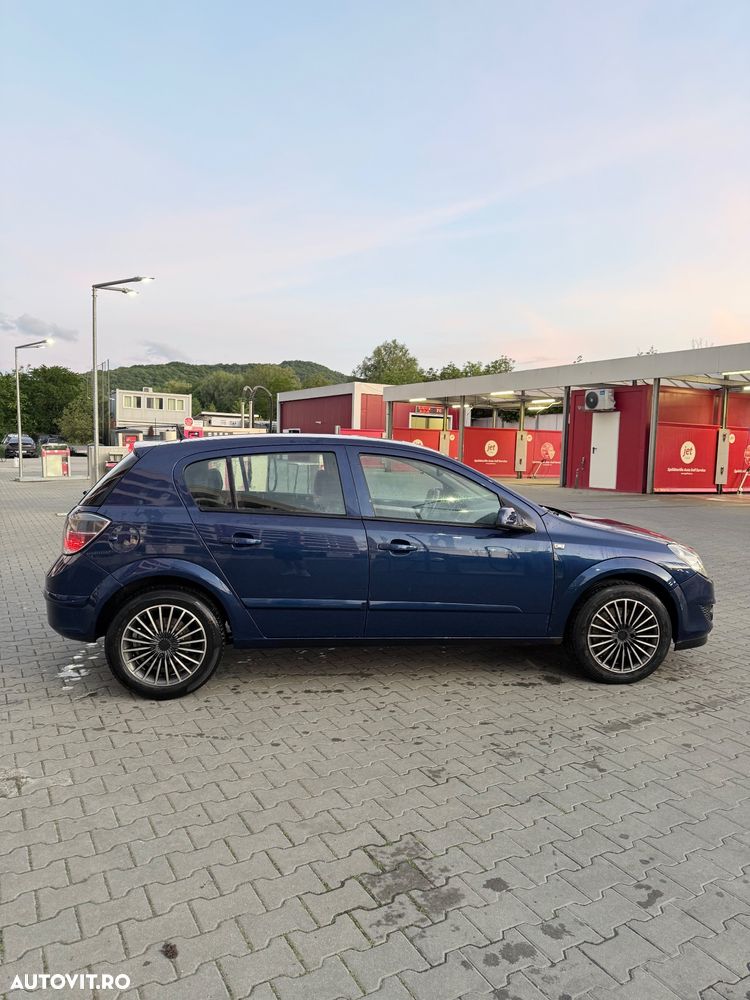 Opel Astra Classic III 1.7 CDTI - 4