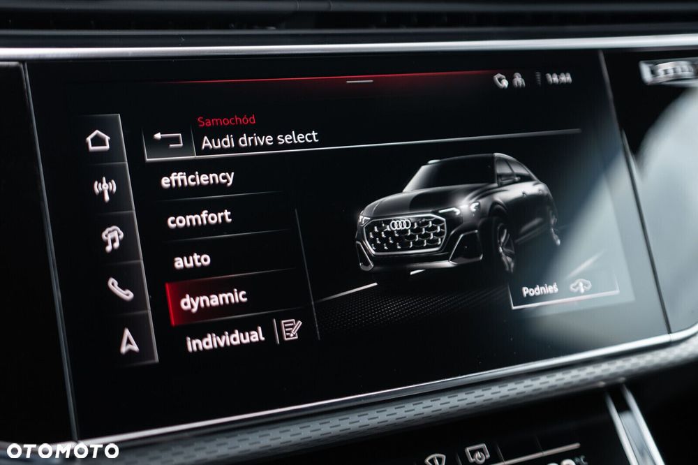 Audi Q8 - 30