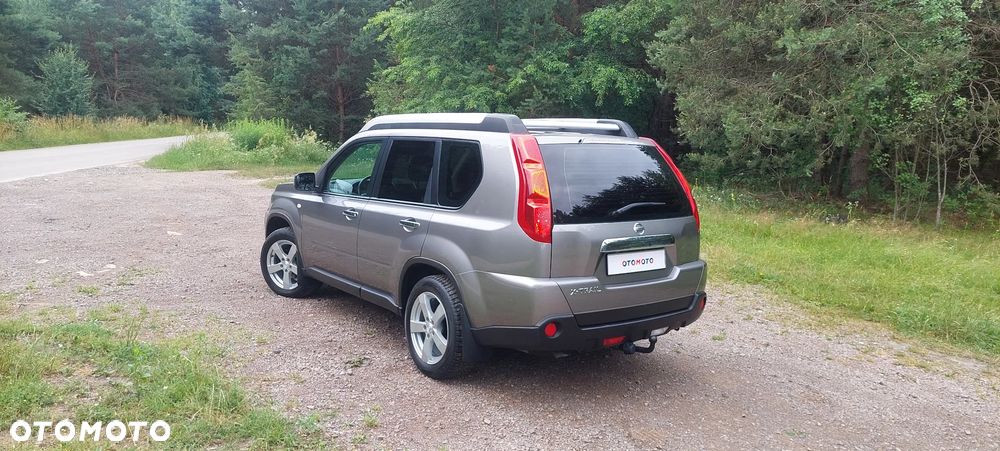Nissan X-Trail - 8