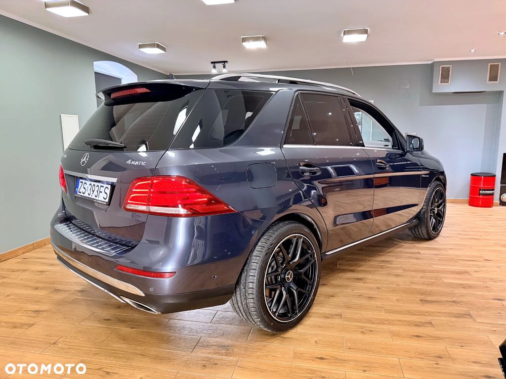 Mercedes-Benz GLE 500 4-Matic 9G-TRONIC - 13