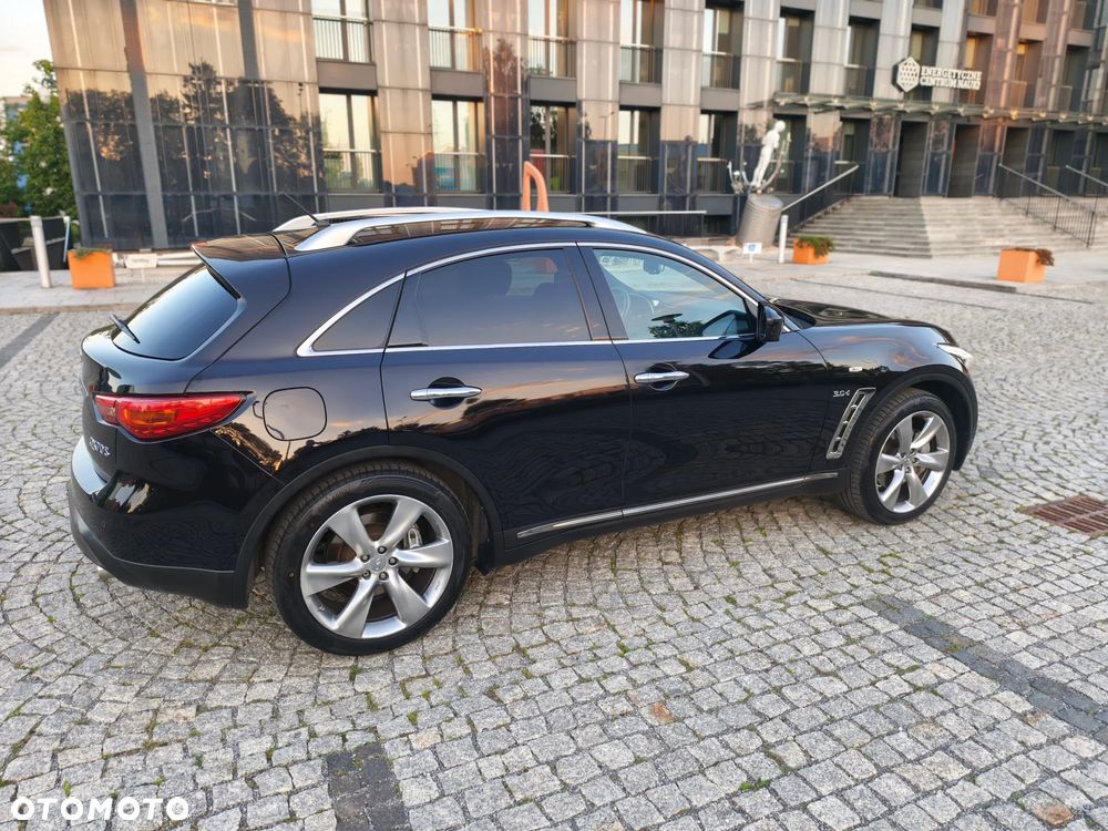 Infiniti QX70 3.0d S Premium - 9