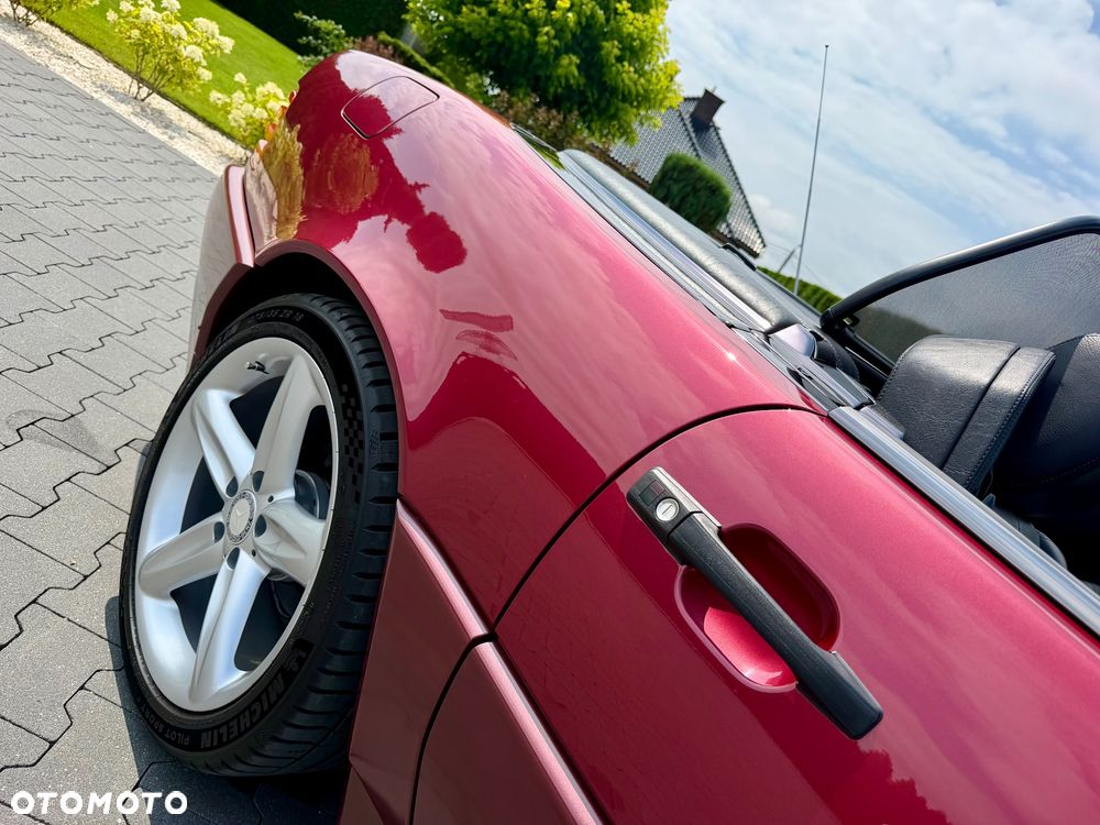 Mercedes-Benz SL - 13