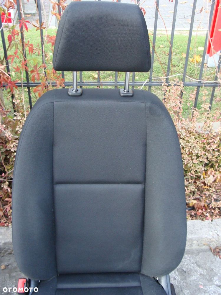 fotel kierowcy pasażera mercedes sprinter w910 w907 2020r - 5