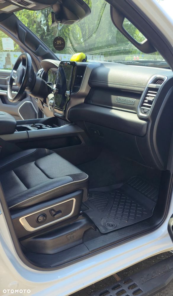 Dodge RAM - 20