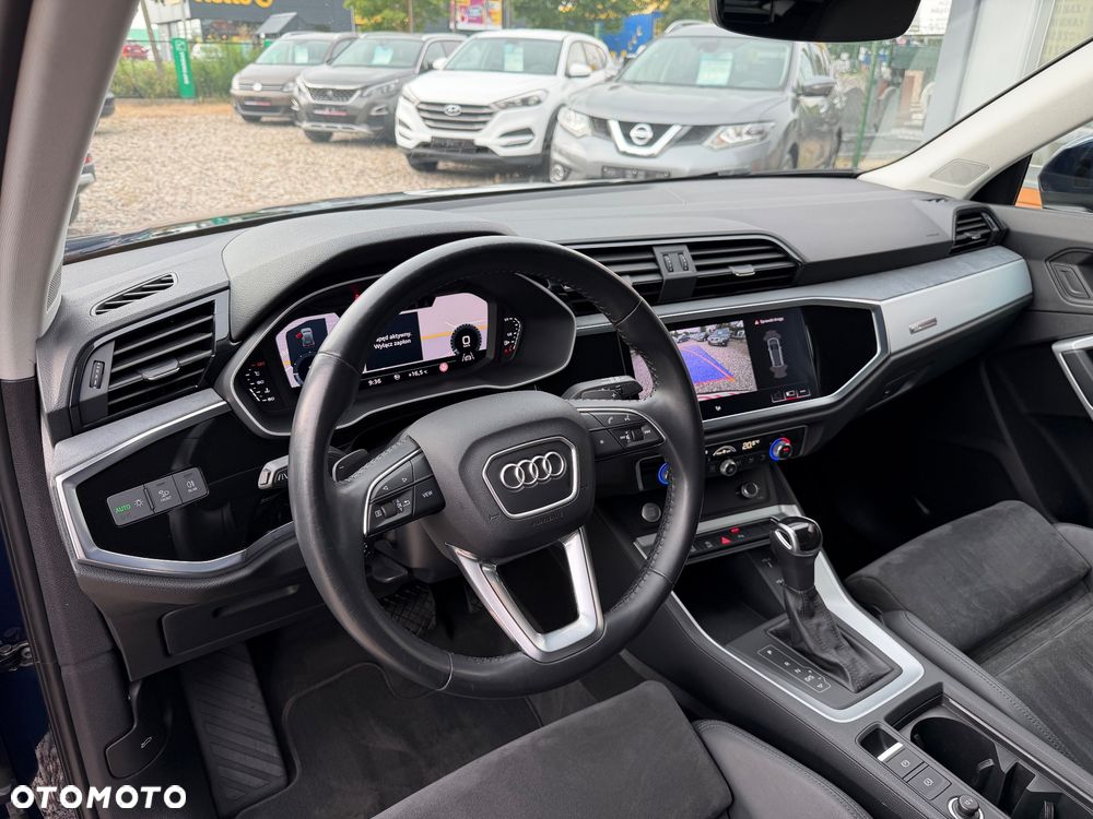 Audi Q3 - 17