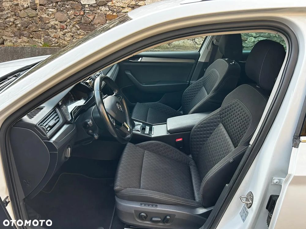 Skoda Superb 2.0 TDI 4x4 Style - 11