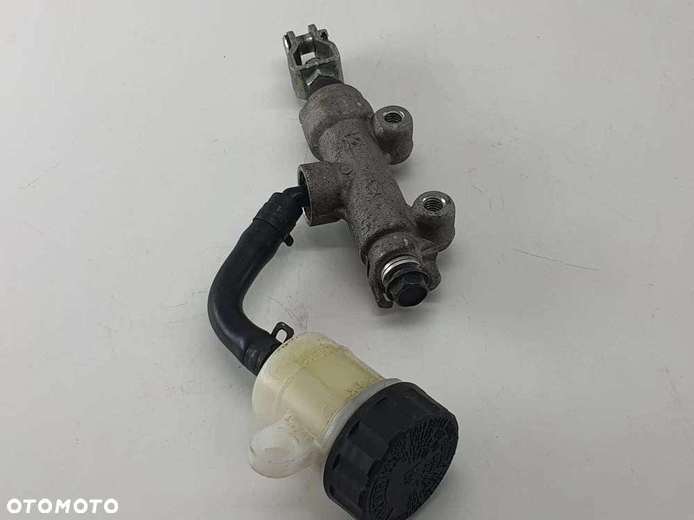 KAWASAKI Z-900 17-19 POMPA HAMULCOWA TYŁ - 11