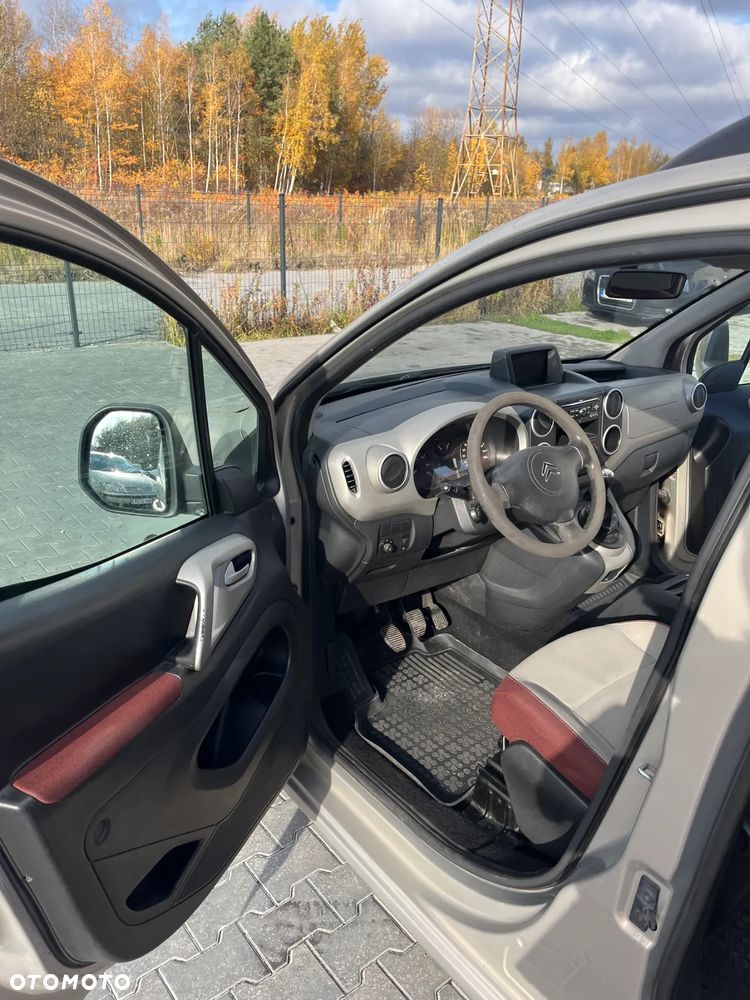 Citroën Berlingo 1.6 HDi Equilibre Navi Exclusive - 9