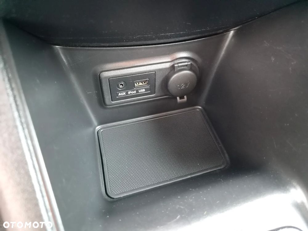 Hyundai ix20 1.4 blue Comfort - 26