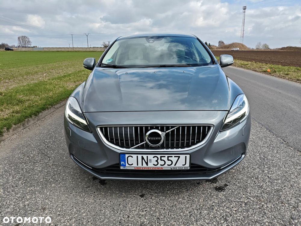 Volvo V40 D3 Inscription - 4