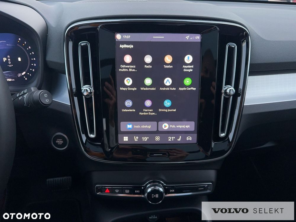 Volvo XC 40 B3 B DKG Plus Dark - 21