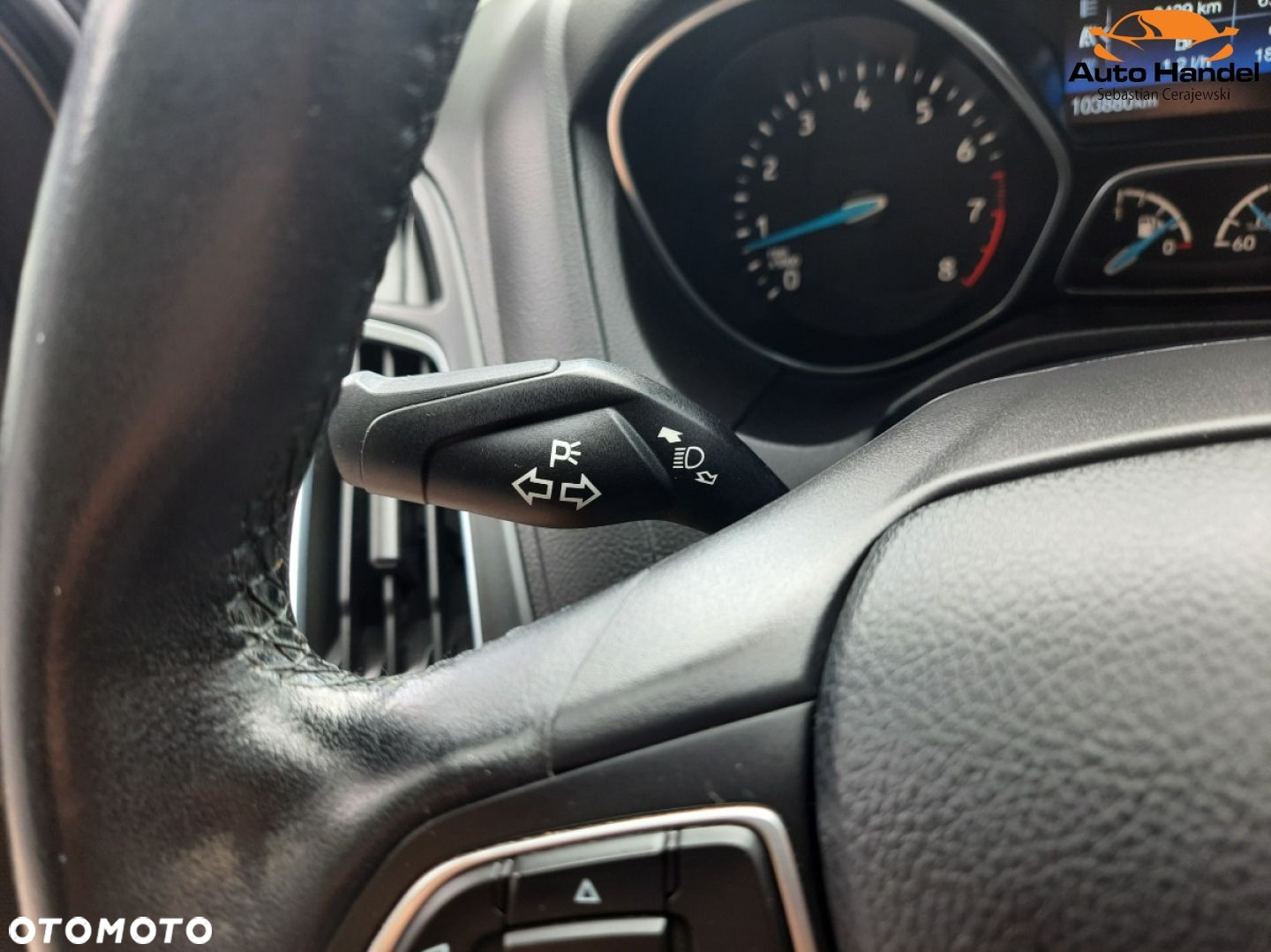 Ford Focus 1.5 EcoBoost Start-Stopp-System TITANIUM - 24