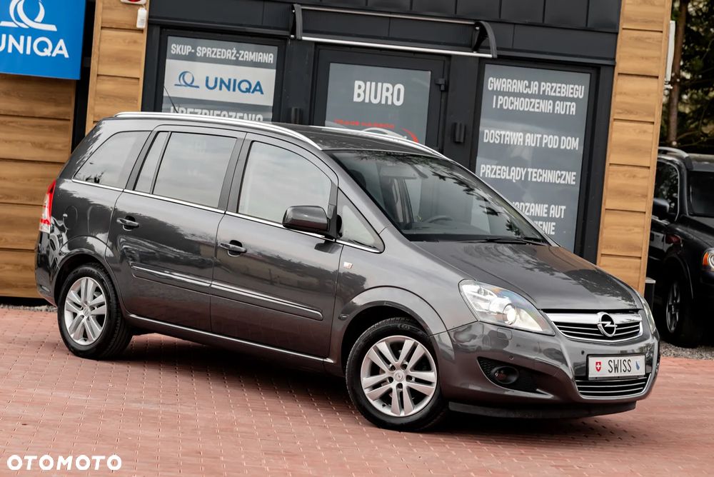 Opel Zafira 1.8 Family Plus - 2