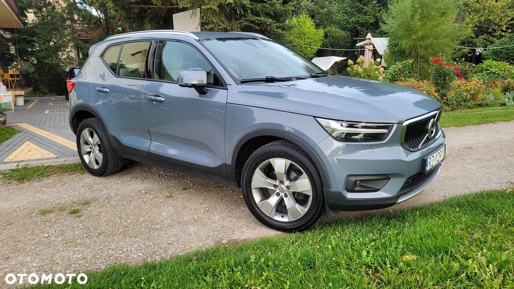Volvo XC 40 T3 Momentum Pro - 9