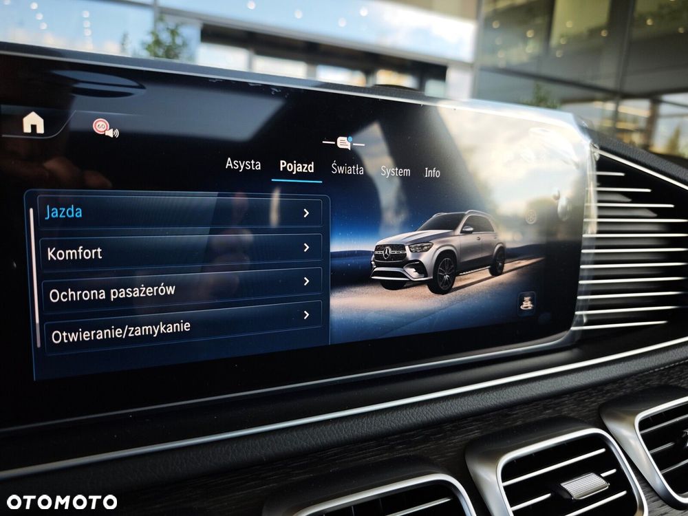 Mercedes-Benz GLE - 24