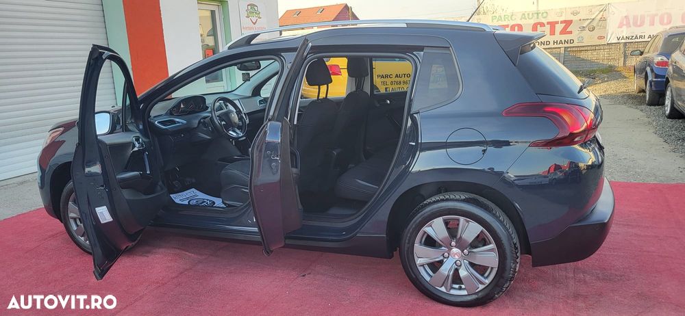 Peugeot 2008 1.2 VTi Access - 12