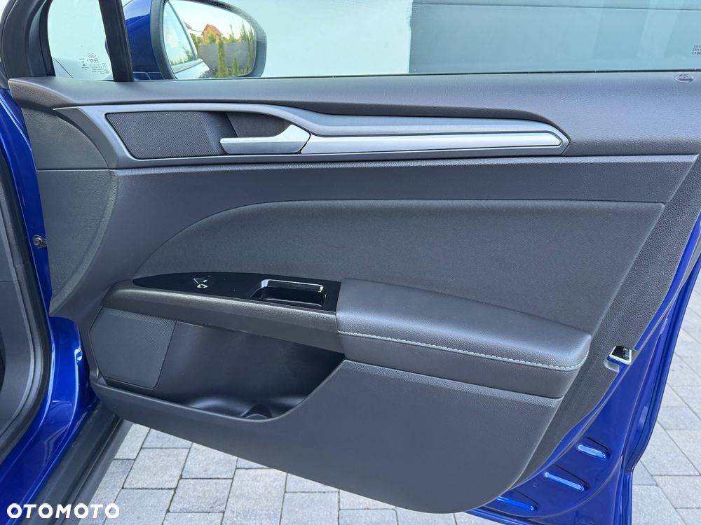 Ford Mondeo 2.0 EcoBlue Business Edition - 31