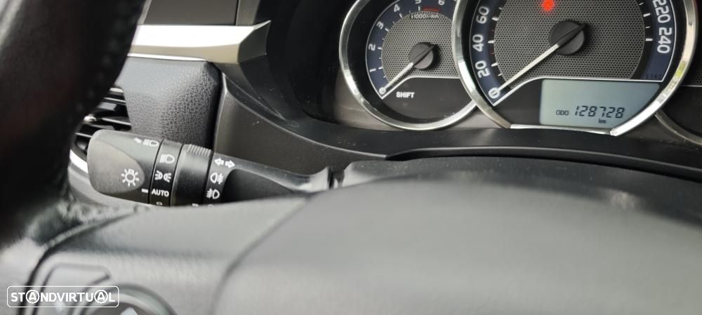 Toyota Corolla - 20
