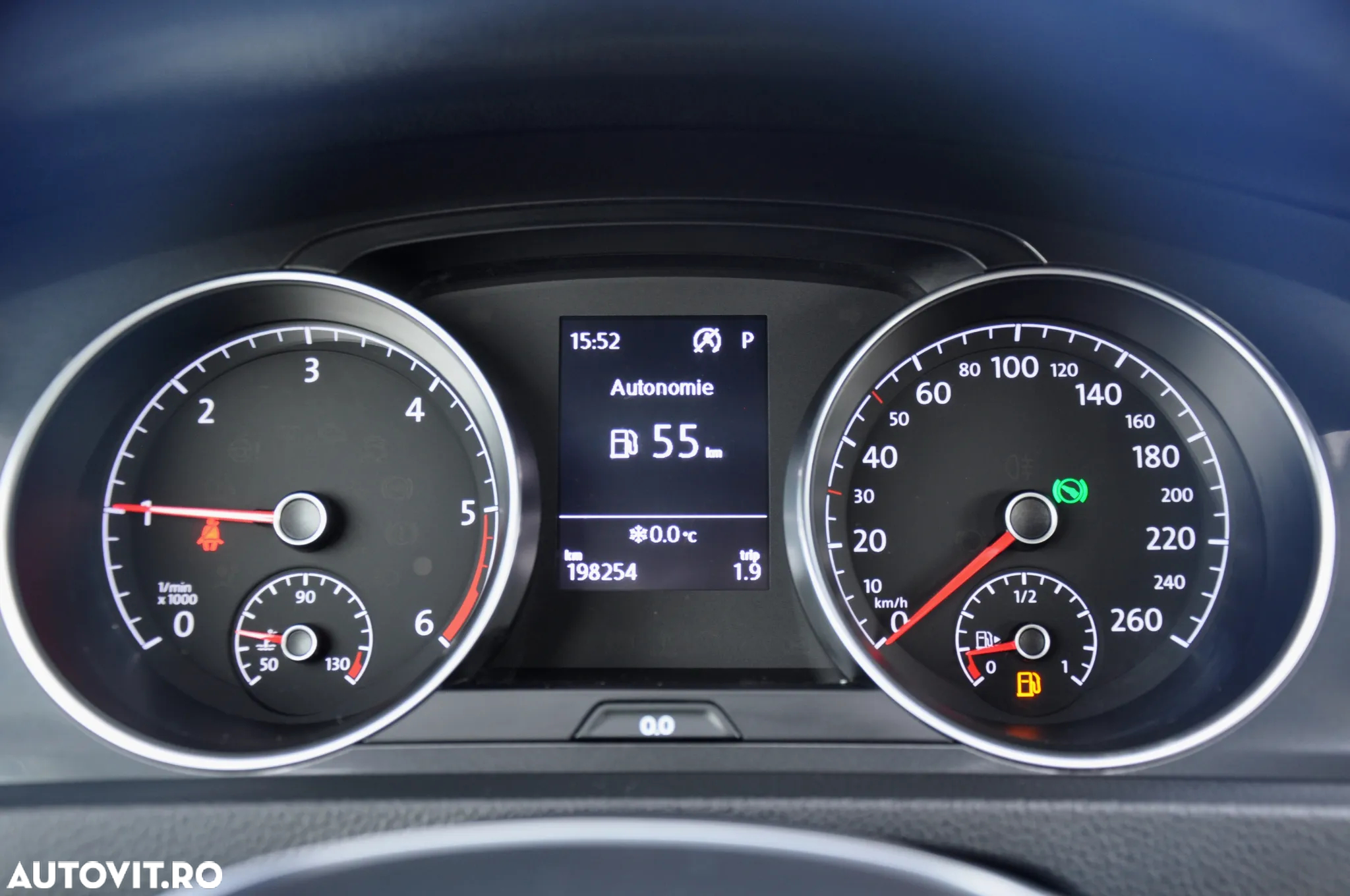 Volkswagen Golf 2.0 TDI DSG BMT Comfortline - 26
