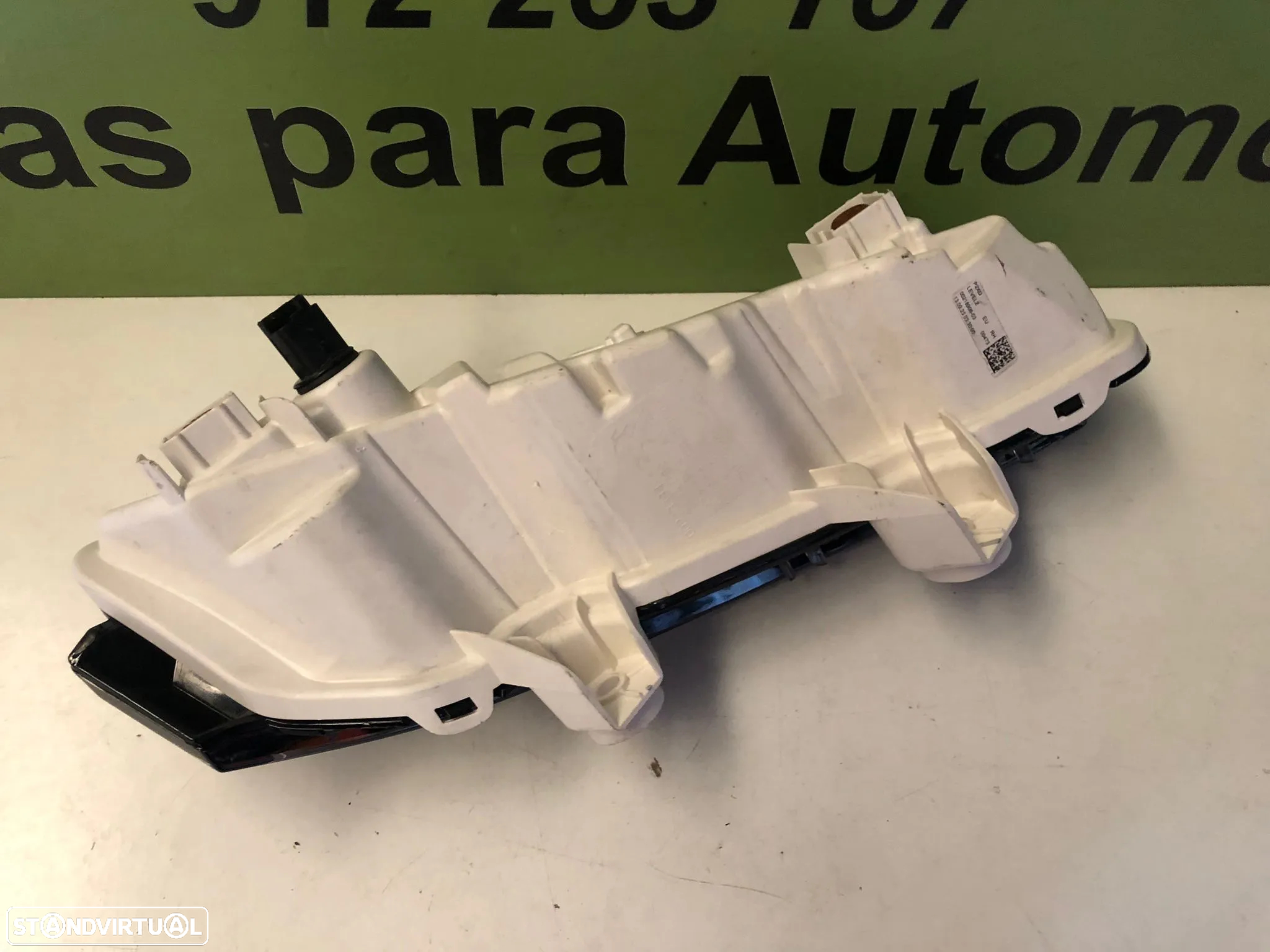 PEUGEOT 208 II FAROL DIURNO LED DIREITO - FF734 - 4
