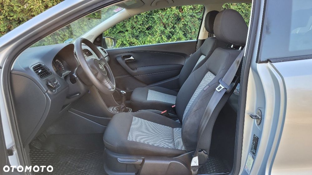 Volkswagen Polo - 23