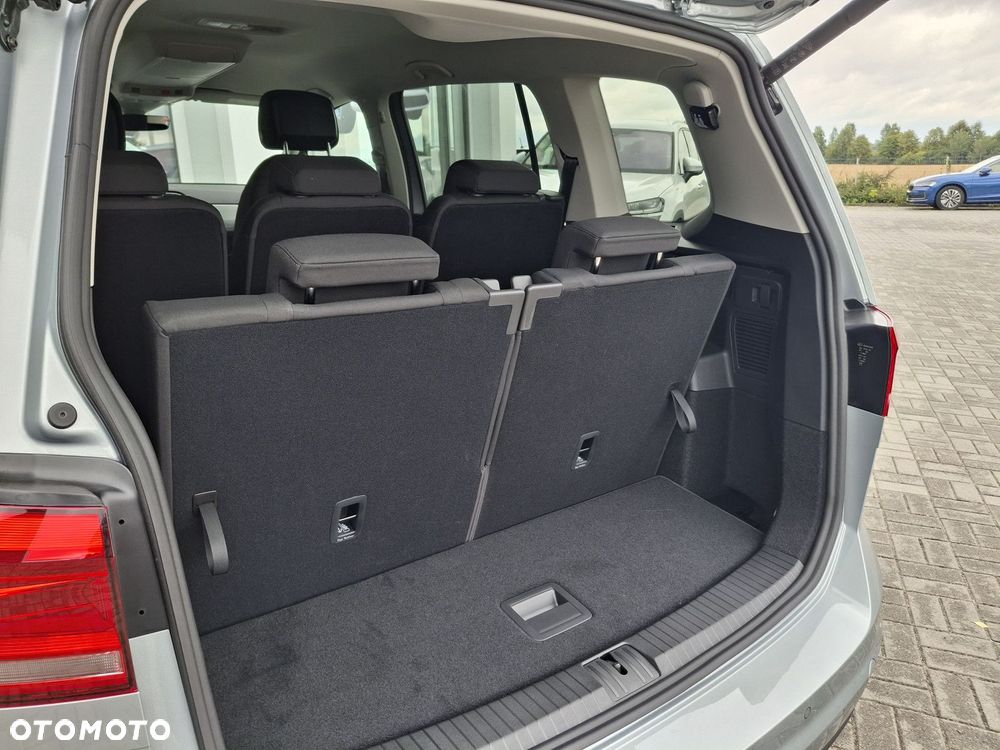 Volkswagen Touran 1.5 TSI EVO Comfortline Plus DSG - 18