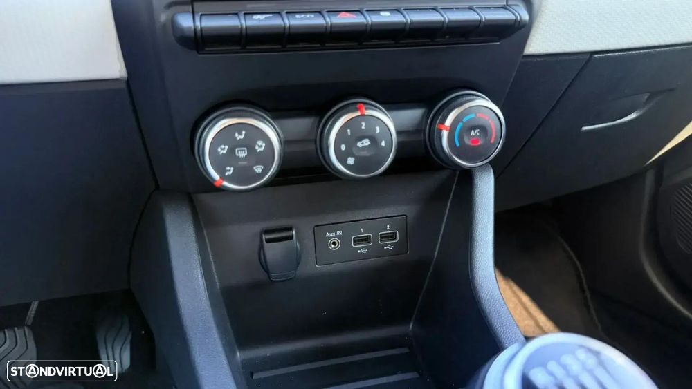 Renault Clio 1.0 TCe Evolution Bi-Fuel - 22