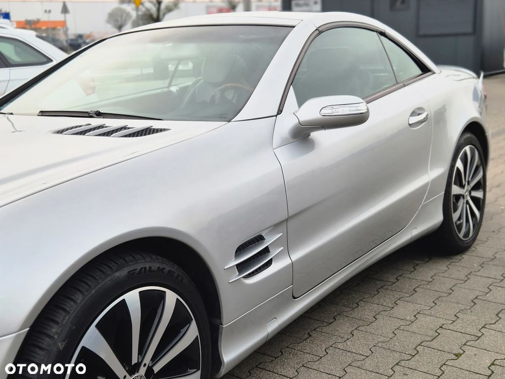 Mercedes-Benz SL - 34