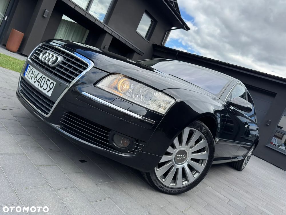 Audi A8 4.2 quattro Langversion - 11