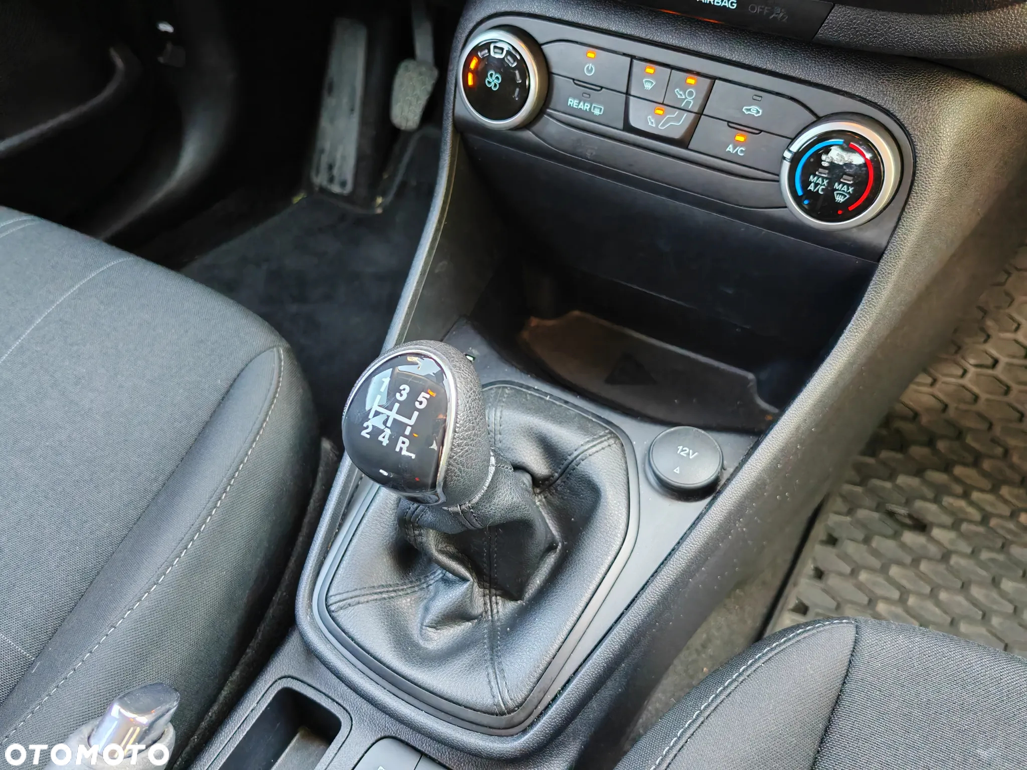Ford Fiesta 1.1 Connected - 22