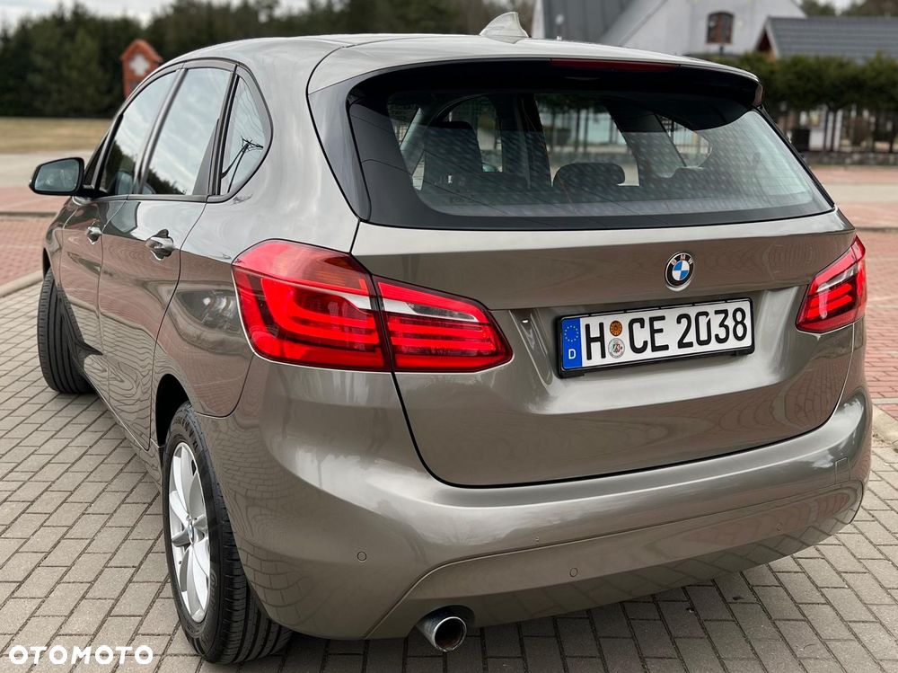 BMW Seria 2 218d Sport-Aut Sport Line - 22