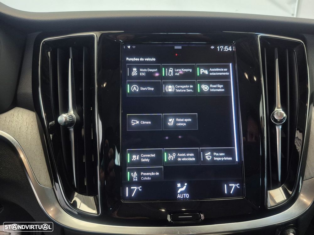 Volvo V60 2.0 B4 Inscription Geartronic - 25