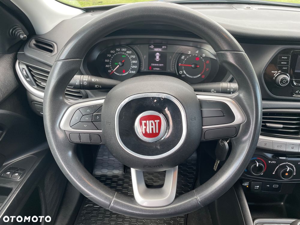 Fiat Tipo 1.4 16V Street - 34