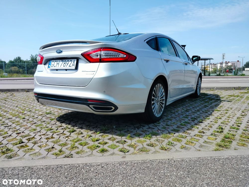 Ford Fusion - 1