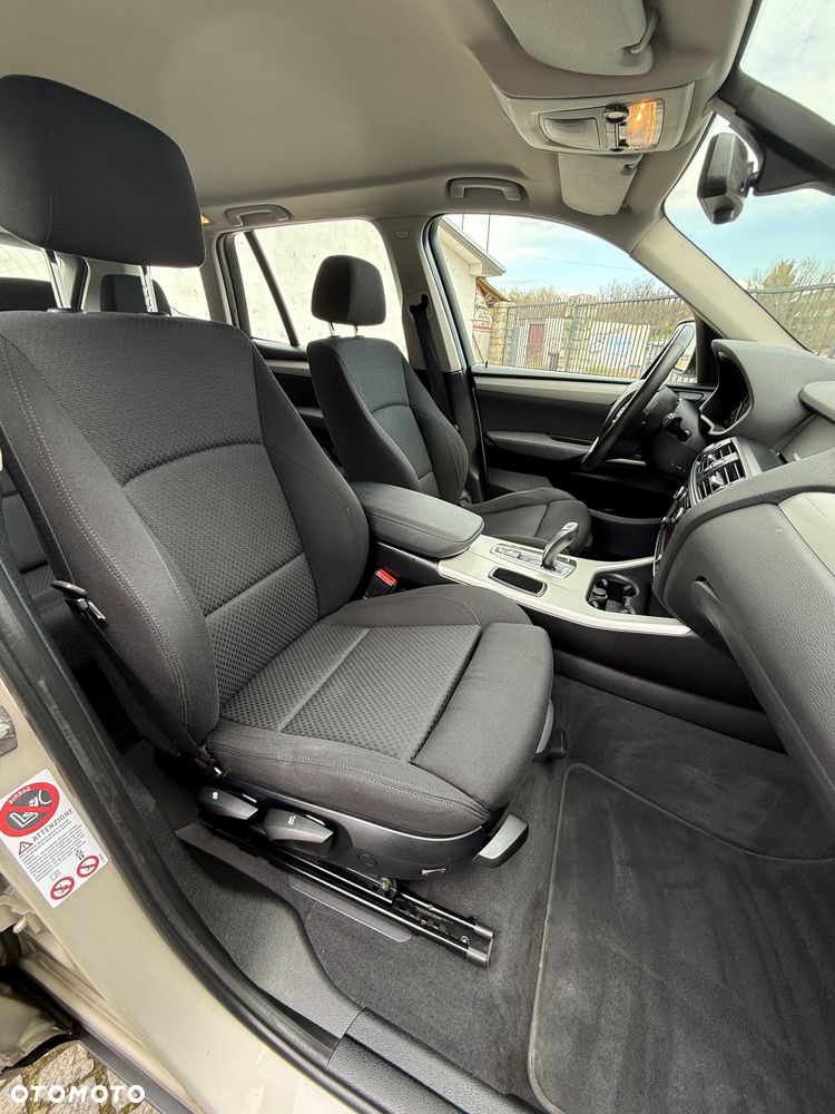 BMW X3 xDrive20d - 22