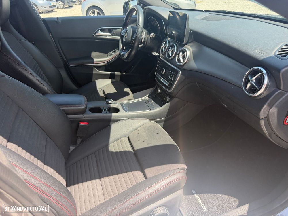 Mercedes-Benz CLA 200 d AMG Line Aut. — fotografia 11