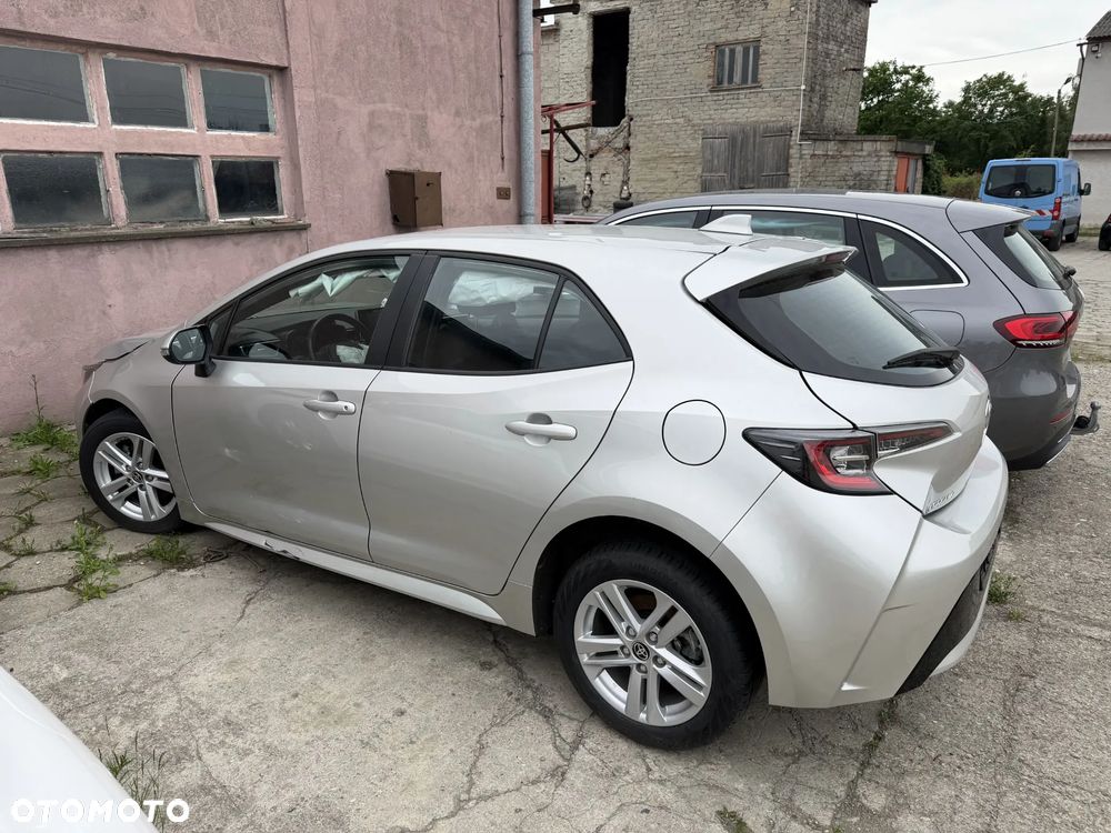 Toyota Corolla 1.8 Business Edition - 3