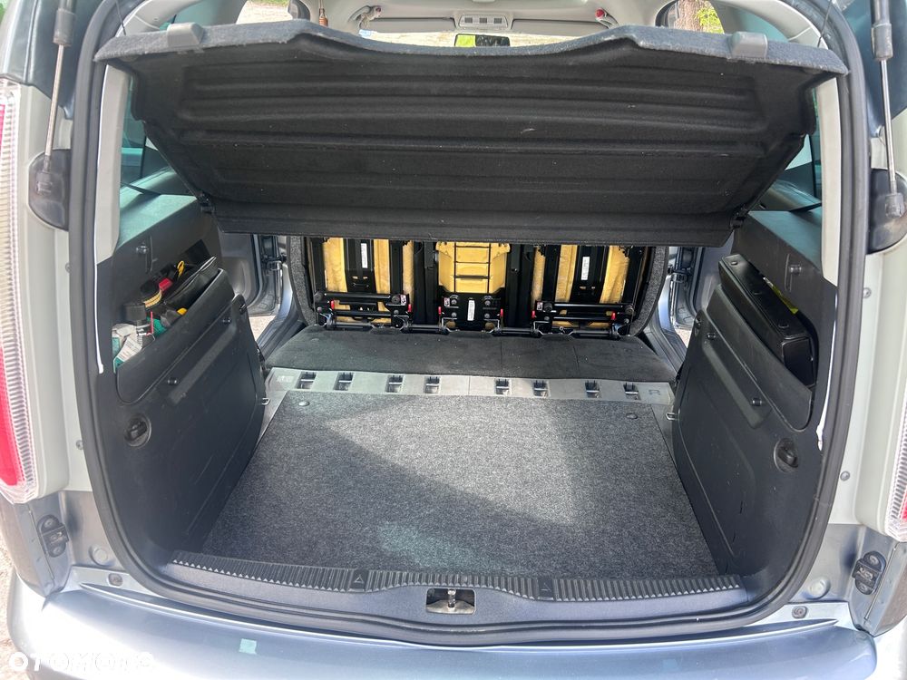 Skoda Roomster 1.6 TDI DPF Active - 6