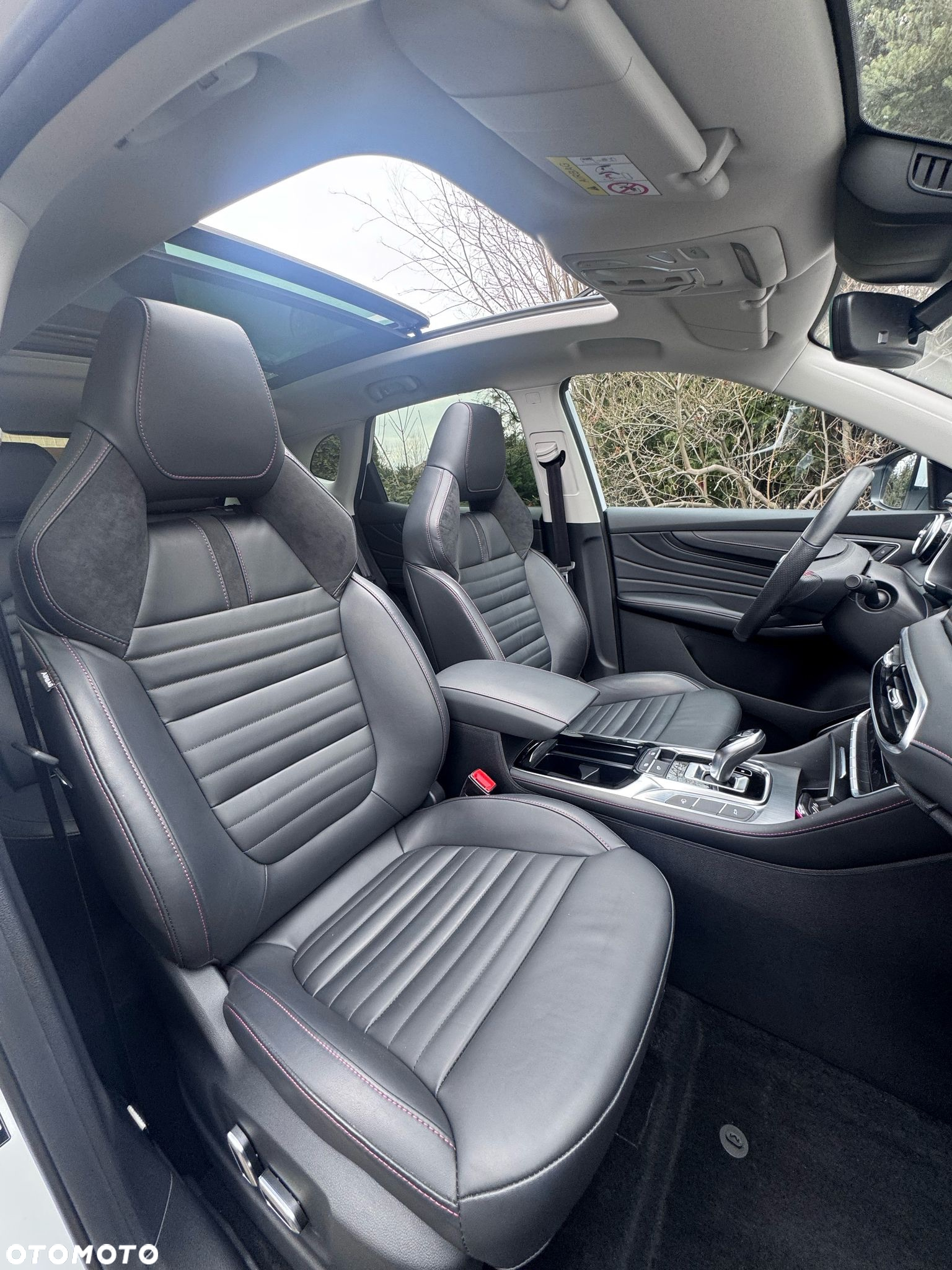 MG EHS 1.5T-GDI PHEV Luxury - 15