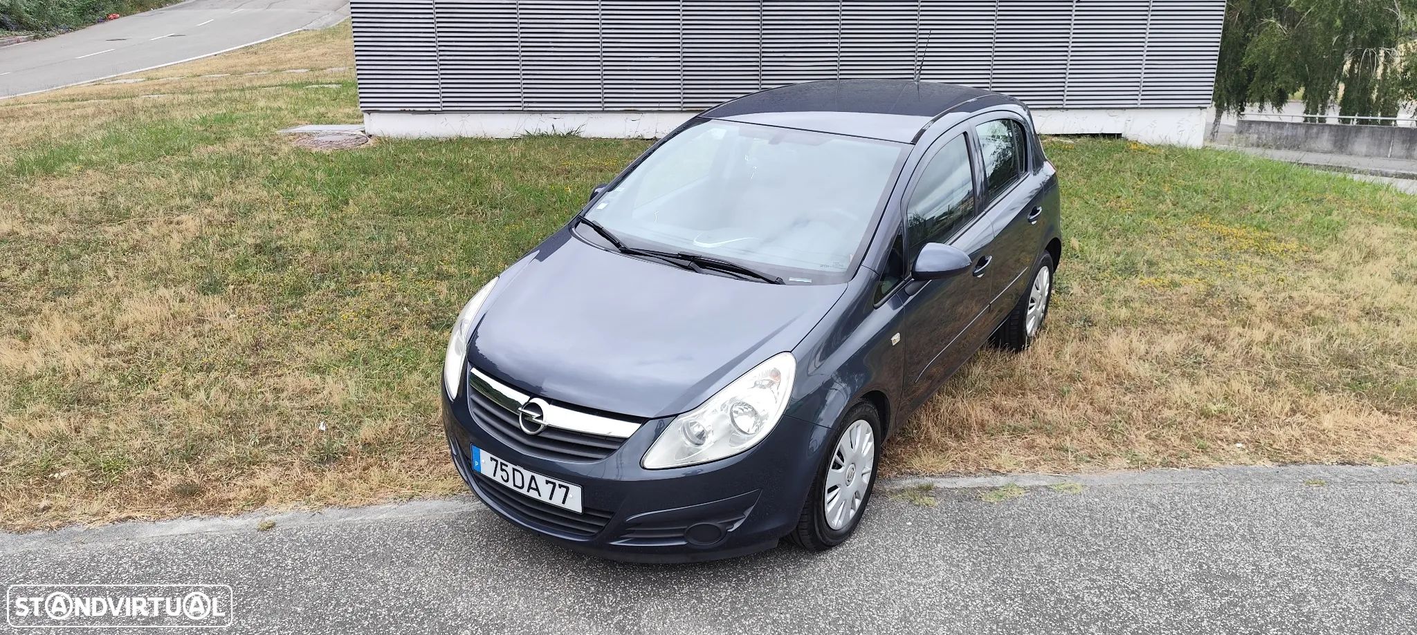 Opel Corsa 1.2 Enjoy - 1