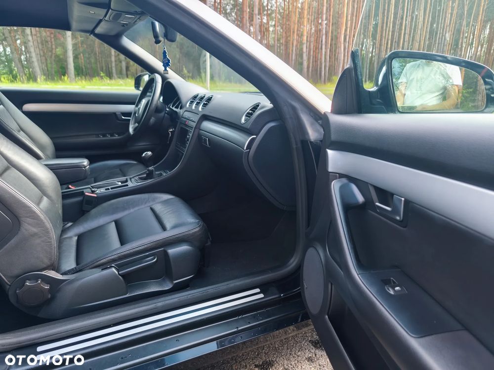 Audi A4 Cabrio 2.0 TDI DPF - 23