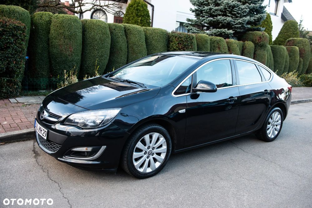 Opel Astra - 10