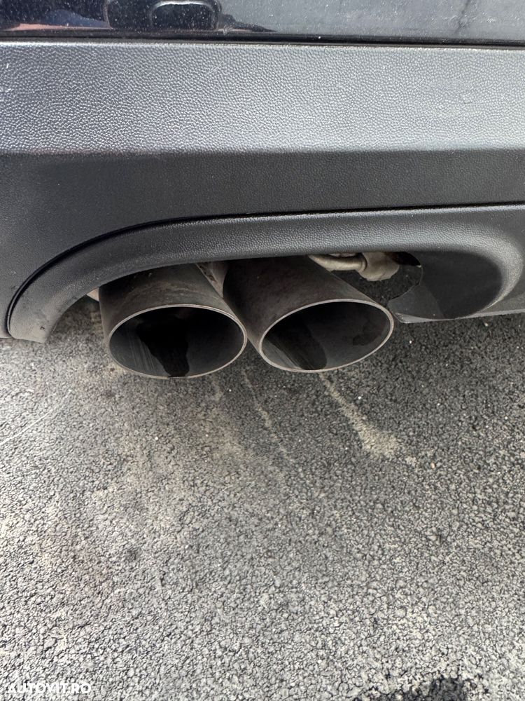 Volkswagen Passat 2.0 TDI DPF DSG Trendline - 6