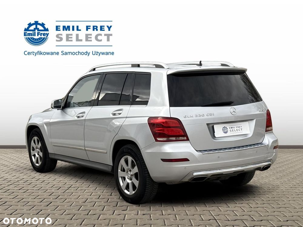 Mercedes-Benz GLK - 4