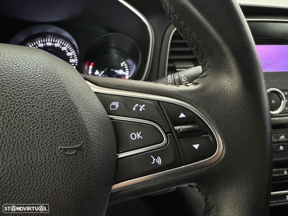 Renault Mégane 1.5 dCi Zen - 17