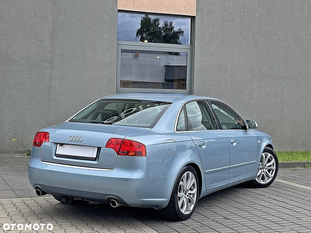 Audi A4 ver-1-8-t-quattro - 6