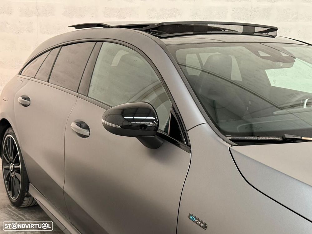 Mercedes-Benz CLA 250 e Shooting Brake AMG Line - 12